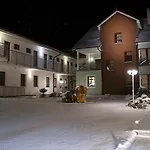 Tri Koruny Гостевой дом Спишска-Стара-Вес