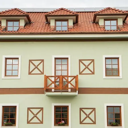 Penzión Tri Koruny Penzión pre hostí