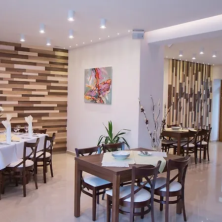 Vendégház Tri Koruny